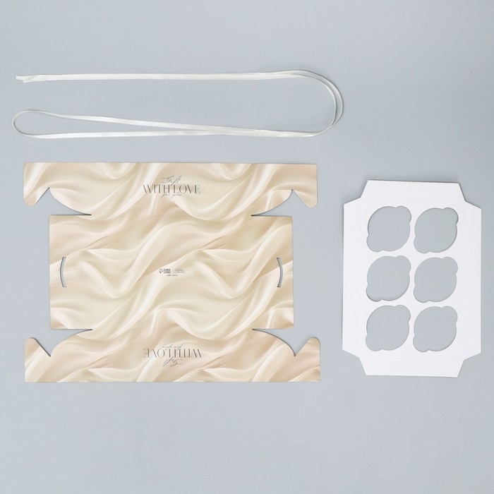 Коробка для капкейка, кондитерская упаковка, 6 ячеек &laquo;Подарок с любовью&raquo;, 23 х 16 х 7.5 см