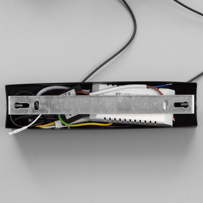 Светильник с ПДУ Светильник с ПДУ "Бергер" LED 18Вт 3000-6000К бело-черный 100х100 см