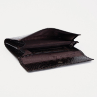 Кошелёк женский на кнопке, цвет тёмно-коричневый