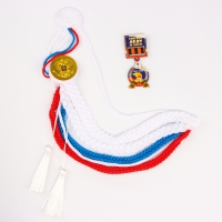 Карнавальный набор &laquo;На парад победы&raquo;: аксельбант, значок, цвет триколор