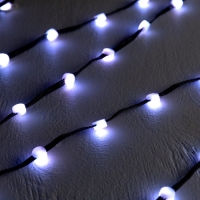 Умная гирлянда &laquo;Нить&raquo; 5 м роса с насадками &laquo;Шарики&raquo;, IP20, черный провод, 100 LED, пульт ДУ, приложение, свечение RGB, USB