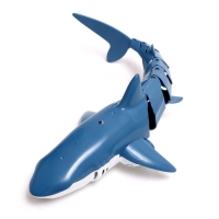 Акула радиоуправляемая «Белая», плавает, брызгает водой, работает от аккумулятора, цвет синий Акула радиоуправляемая «Белая», плавает, брызгает водой, работает от аккумулятора, цвет синий