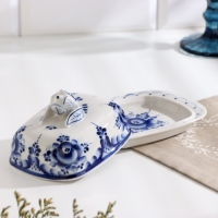 Маслёнка &laquo;Тюльпан&raquo;, 16х10,5х10 см, гжель