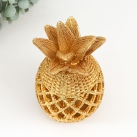 Сувенир полистоун "Вязаный ананас" золото 10,5х10,5х18 см Сувенир полистоун "Вязаный ананас" золото 10,5х10,5х18 см