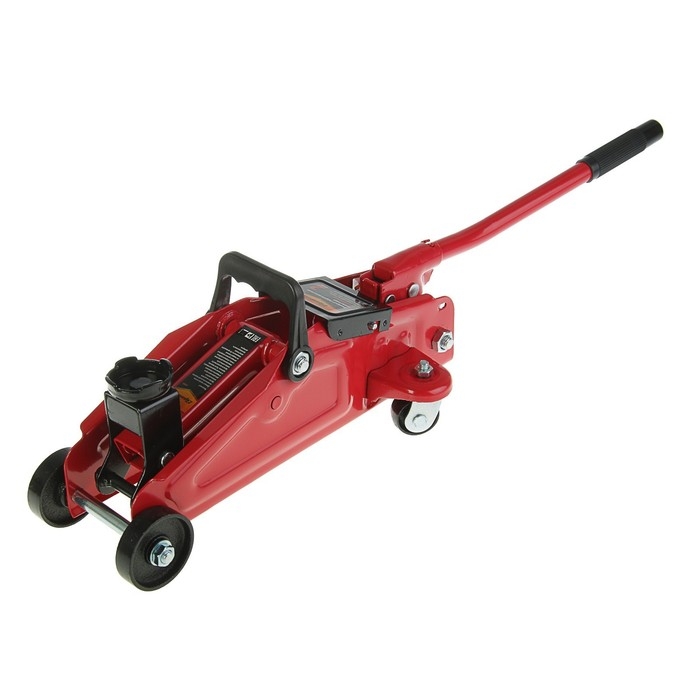 Домкрат гидравлический Sparta, 2 т, подкатной, в кейсе, подъем на 140–285 мм Домкрат гидравлический Sparta, 2 т, подкатной, в кейсе, подъем на 140–285 мм