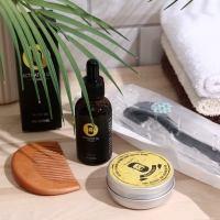 Мужской профессиональный набор для бороды и усов Мужской профессиональный набор для бороды и усов