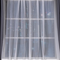 Гирлянда &laquo;Занавес&raquo; 1.5 &times; 1 м, IP20, прозрачная нить, 180 LED, свечение зелёное, 8 режимов, 220 В