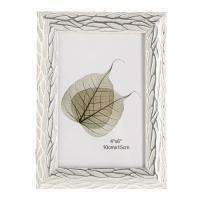 Фоторамка пластик 10х15 см "Корни" бежевая с серебром 19х14 см