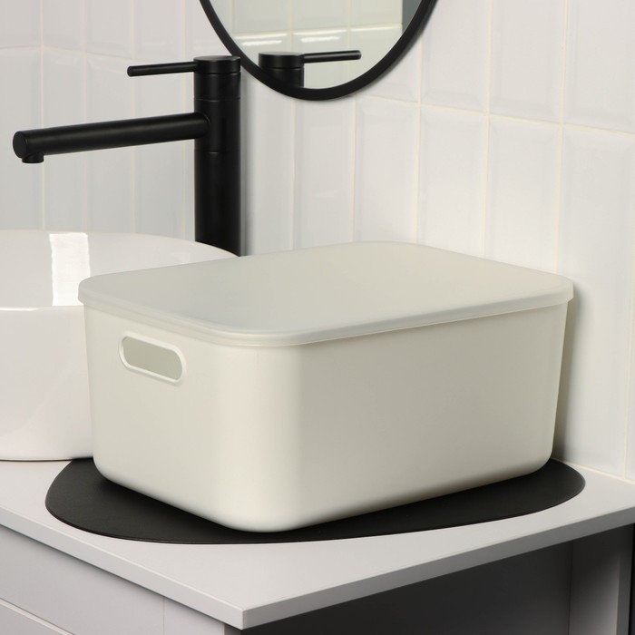 Контейнер для хранения с крышкой LaDо́m &laquo;Лёгкость&raquo;, 36,5&times;26&times;16 см, цвет белый