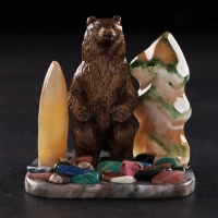 Сувенир "Стоячий мишка с елкой", селенит