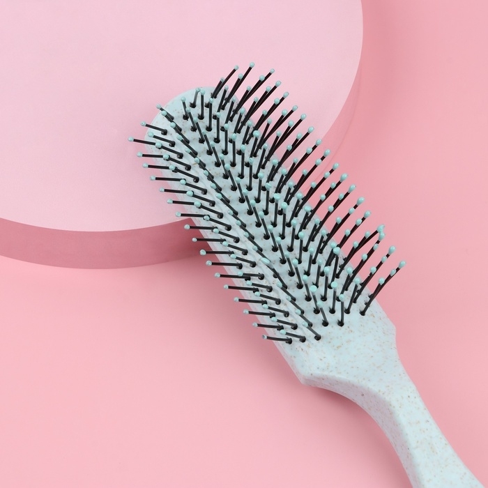 Расчёска массажная, 3,3 × 20,5 см, цвет МИКС Расчёска массажная, 3,3 × 20,5 см, цвет МИКС