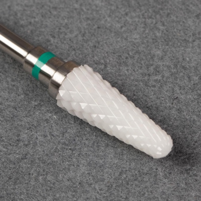 Фреза керамическая для маникюра «Конус скруглённый», крупная нарезка, 6 × 14 мм, в пластиковом футляре, цвет белый Фреза керамическая для маникюра «Конус скруглённый», крупная нарезка, 6 × 14 мм, в пластиковом футляре, цвет белый