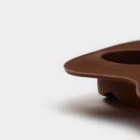 Форма для конфет и шоколада Доляна «Завиток», силикон, 21,5×11,5 см, 15 ячеек (d=2,8 см), цвет коричневый Форма для конфет и шоколада Доляна «Завиток», силикон, 21,5×11,5 см, 15 ячеек (d=2,8 см), цвет коричневый