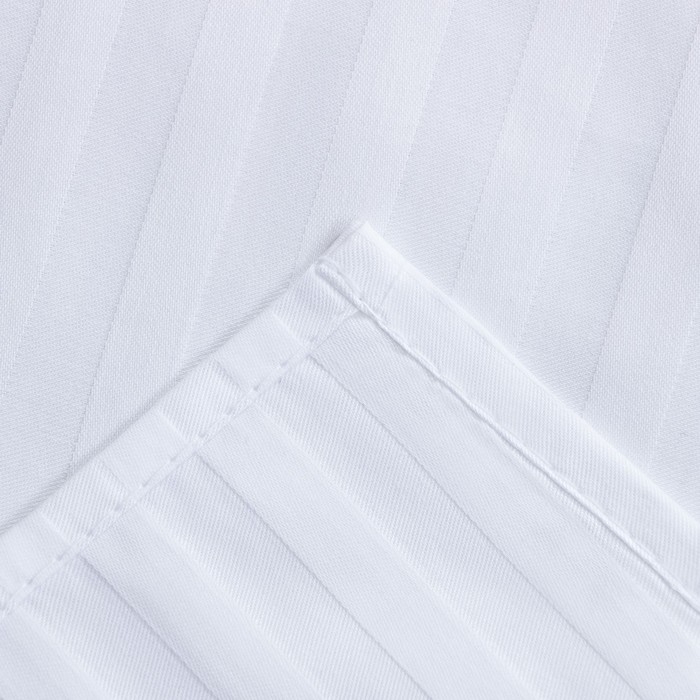 Простыня Этель Hotel 215*240&plusmn; 3 см, страйп-сатин 1*1, 100% хлопок,136гр/м2