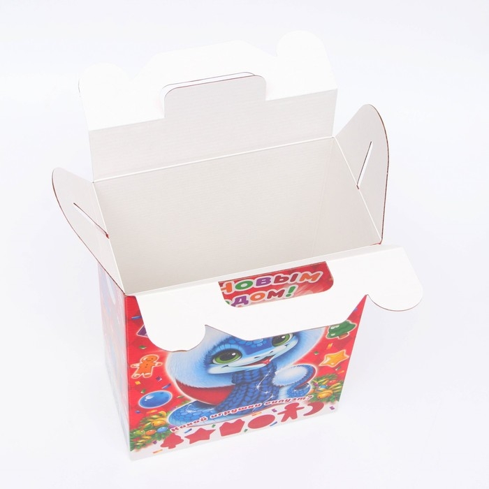 Новый год. Подарочная коробка новогодняя Василёк 18,5 х 10 х 30,5 см. Новый год. Подарочная коробка новогодняя Василёк 18,5 х 10 х 30,5 см.