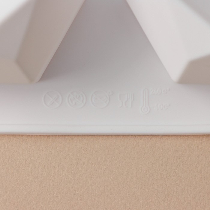 Форма для муссовых десертов и выпечки KONFINETTA &laquo;Грани&raquo;, силикон, 29,5&times;17,2 см, 8 ячеек (5,6&times;6,4&times;4,5 см), цвет белый