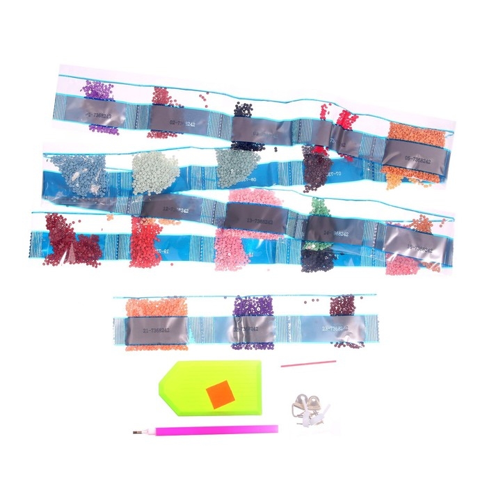 Алмазная мозаика с полным заполнением на подрамнике &laquo;Девушка с леопардом&raquo;, 20 &times; 30 см