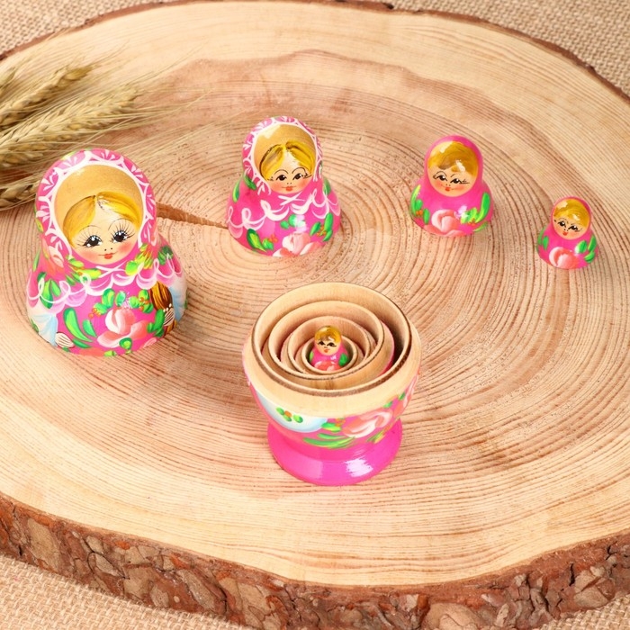 Матрёшка &laquo;Розочки&raquo;,  розовое платье, 5 кукольная, 10 см