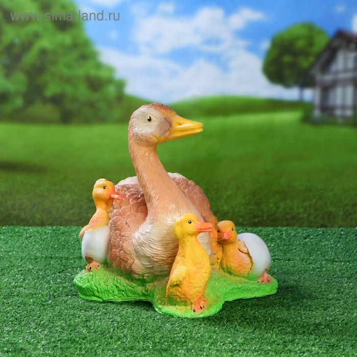 Садовая фигура Садовая фигура "Утка с утятами" 48х32х32см
