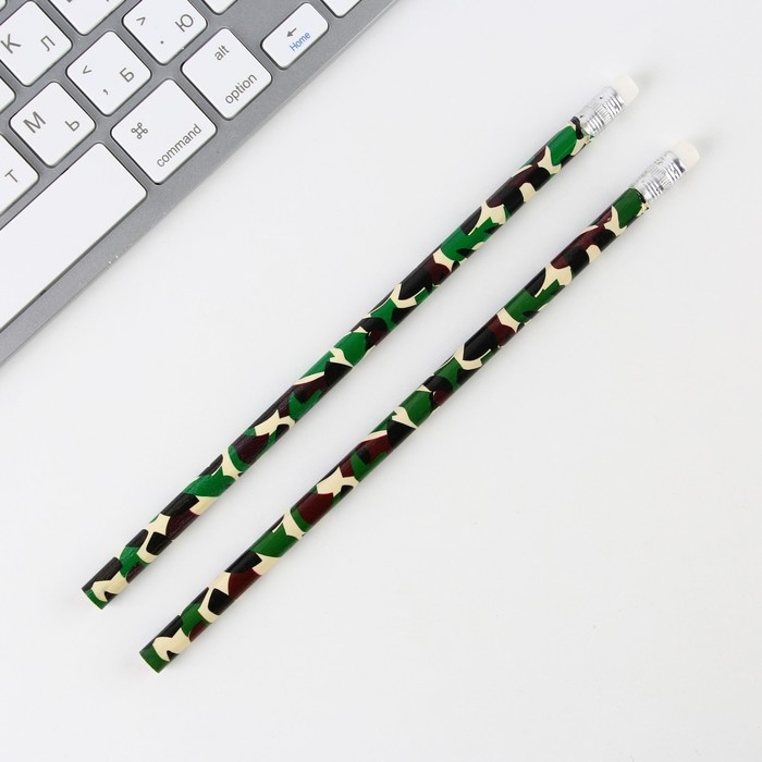 Подарочный набор: блокнот, карандаши (2 шт, ч/г) и значок-дерево &laquo;Самому сильному и надежному&raquo;