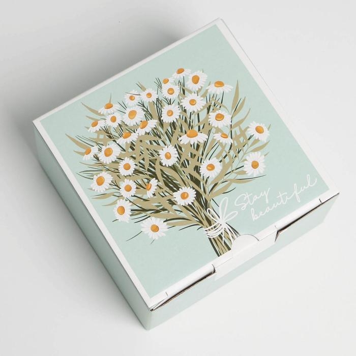 Коробка‒пенал, упаковка подарочная, &laquo;Ромашки&raquo;, 15 х 15 х 7 см