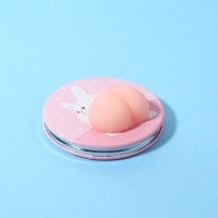 Зеркало - антистресс &laquo;Зайчик&raquo;, складное, d = 7,2 см, с увеличением, искусственная кожа, цвет розовый