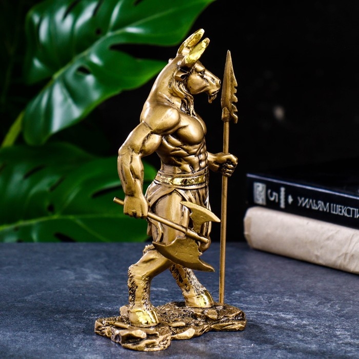 Фигура "Минотавр" золото, 13,5х9х23см