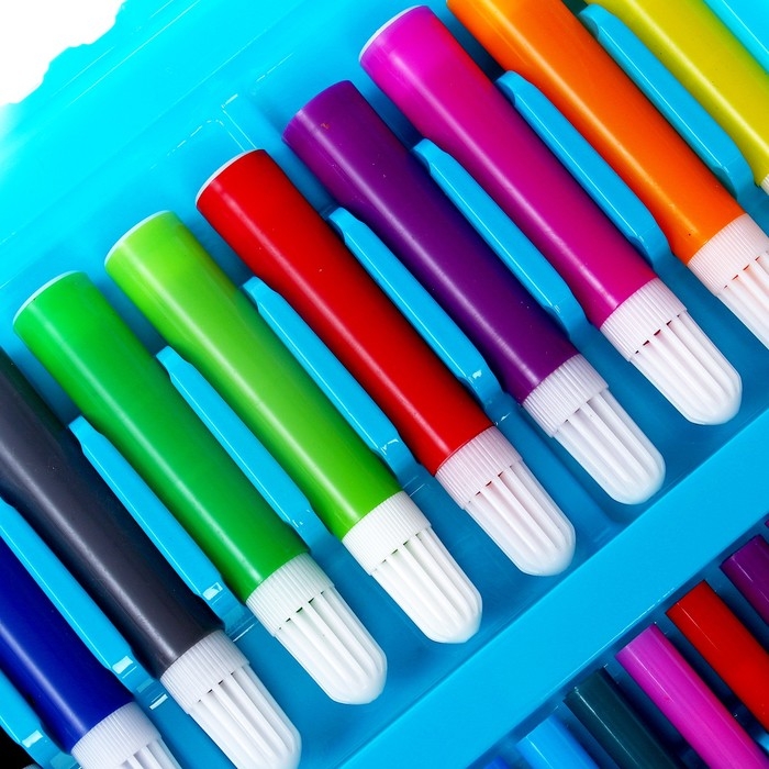 Набор для творчества &laquo;Крутые тачки&raquo;, с мольбертом, 208 предметов