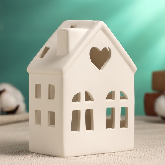 Фигура с подсветкой Фигура с подсветкой "Домик" 9х6х13см, 2/LR41