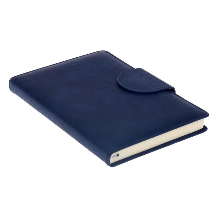 Ежедневник недатированный А5, 160 листов, deVENTE. Norwich, обложка искусственная кожа, 2 ляссе, тонированный блок 70 г/м2, синий Ежедневник недатированный А5, 160 листов, deVENTE. Norwich, обложка искусственная кожа, 2 ляссе, тонированный блок 70 г/м2, синий