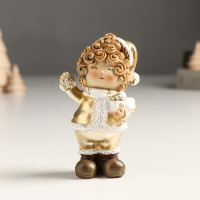 Сувенир полистоун "Малышка в золотом кафтане и колпаке, с птичкой/подарком" МИКС 4х5,5х10 см 94988 Сувенир полистоун "Малышка в золотом кафтане и колпаке, с птичкой/подарком" МИКС 4х5,5х10 см 94988