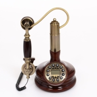 Ретро-телефон, 20 х 33 см Ретро-телефон, 20 х 33 см