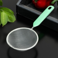 Сито для просеивания с ручкой Доляна &laquo;Хозяюшка&raquo;, d=10 см, цвет зелёный