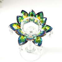 Подсвечник стекло на 1 свечу "Лотос на пьедестале" зелень голография 22,3х10,5х10,5 см Подсвечник стекло на 1 свечу "Лотос на пьедестале" зелень голография 22,3х10,5х10,5 см