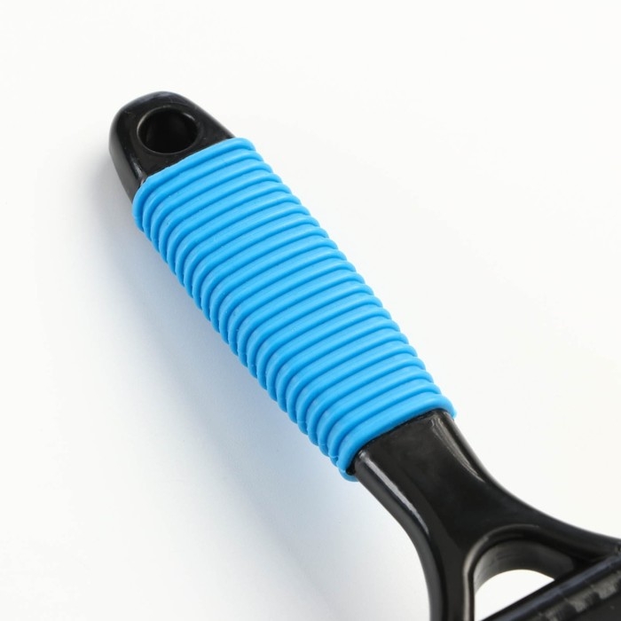 Колтунорез загнутый, 8 лезвий, 5,5 х 15 см, чёрно-синий Колтунорез загнутый, 8 лезвий, 5,5 х 15 см, чёрно-синий