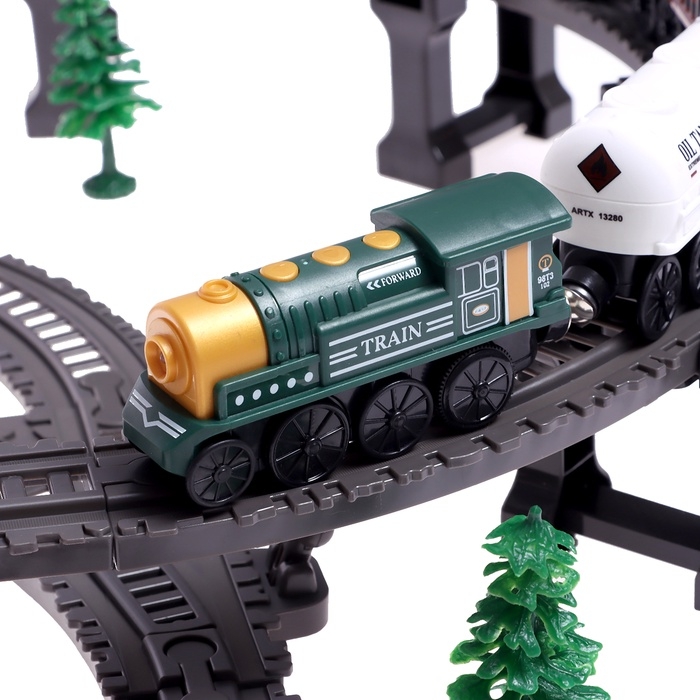 Железная дорога «Лесопилка», детская, работает от батареек Железная дорога «Лесопилка», детская, работает от батареек