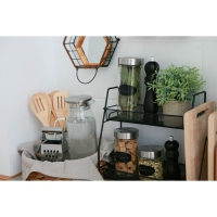 Банка стеклянная для хранения сыпучих продуктов с местом под надпись Доляна &laquo;Премиум&raquo;, 550 мл, 15&times;8 см, с металлической крышкой