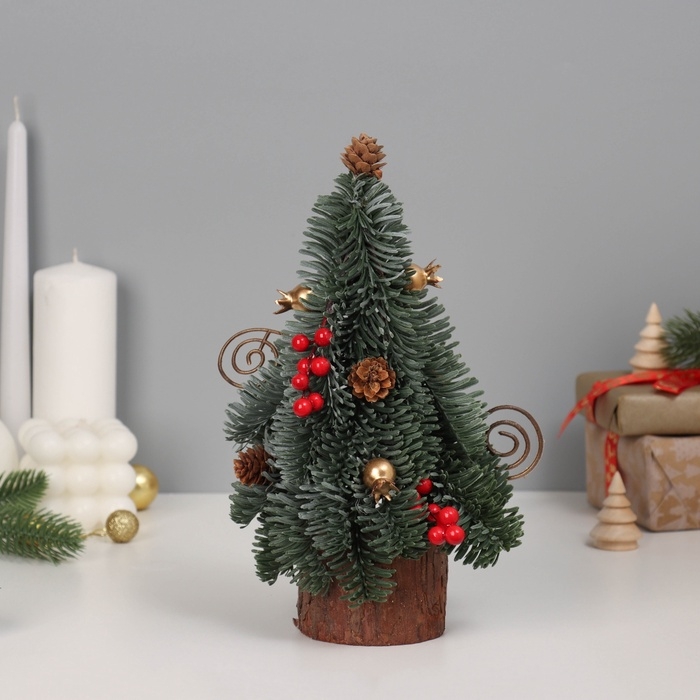 Ёлка декор Ёлка декор "С завитками и ягодами" 23х11 см