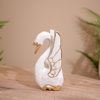 Сувенир "Лебедь" дерево 25 см