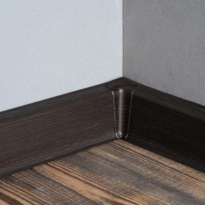 Плинтус напольный 55мм Плинтус напольный 55мм "Деконика", 303 Венге темный 2,2м