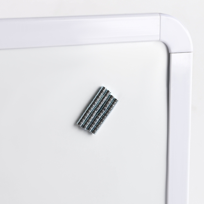 Магнит неодимовый , размер 1 шт. &mdash; 3 &times; 3 &times; 2 мм, набор 50 шт.