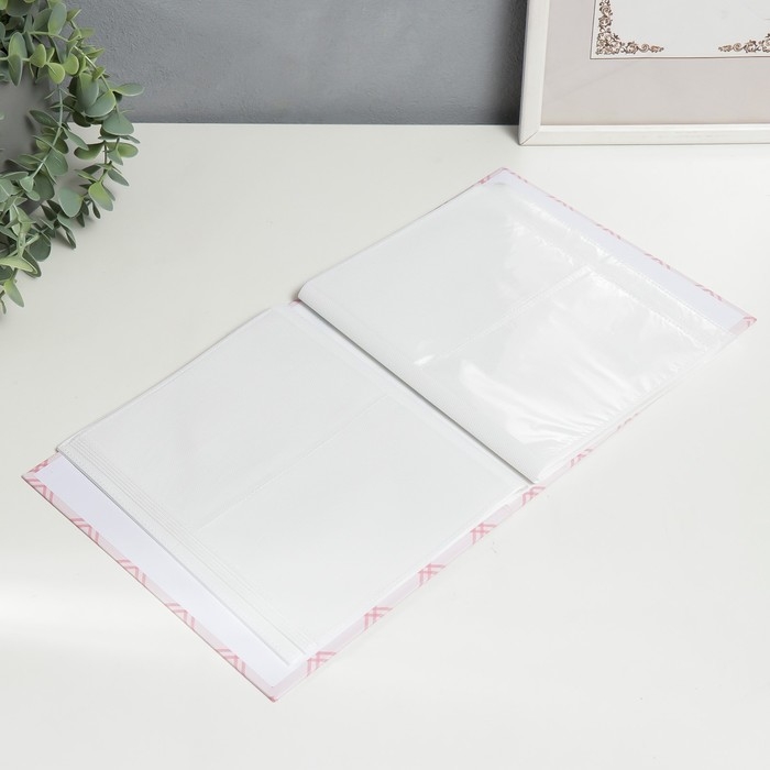 Фотоальбом на 80 фото 10х15 см "Мишка в кресле" в коробке МИКС 23х5х19 см