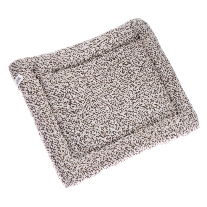 Игрушка на панель авто, собаки на подушке, бежевый окрас Игрушка на панель авто, собаки на подушке, бежевый окрас