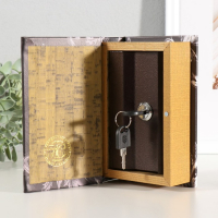 Сейф-книга дерево кожзам "Лучший из лучших" 17х11х5 см