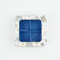 Коробка под 4 конфеты &laquo;Золотые искры&raquo;, 10.5 х 10.5 х 3.5 см, Новый год