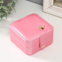 Шкатулка текстиль для украшений "Перелив с украшением" розовая 10х10х6 см Шкатулка текстиль для украшений "Перелив с украшением" розовая 10х10х6 см