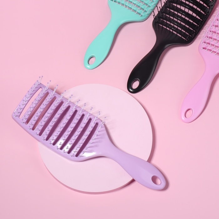 Расчёска массажная, широкая, вентилируемая, 7,5 × 23 см, цвет МИКС Расчёска массажная, широкая, вентилируемая, 7,5 × 23 см, цвет МИКС