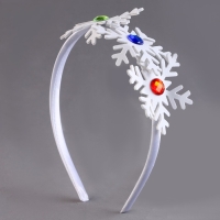 Новый год! Карнавальный ободок &laquo;Снежинки&raquo; со стразами