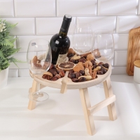 Столик-поднос с менажницей и складными ножками "Лучше тебя только вино" D=30x2 см, береза Столик-поднос с менажницей и складными ножками "Лучше тебя только вино" D=30x2 см, береза