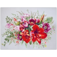 Набор для вышивания "Букет с амариллисом" 36 х 27